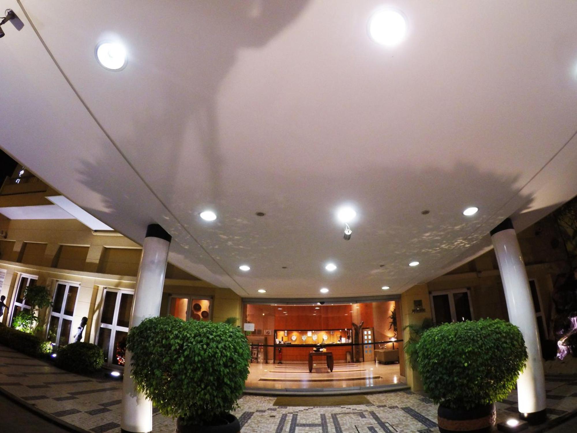 Hotel Continental Luanda Exterior photo